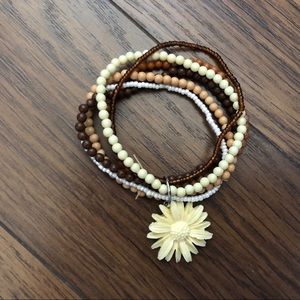 Daisy & Beads Bracelet